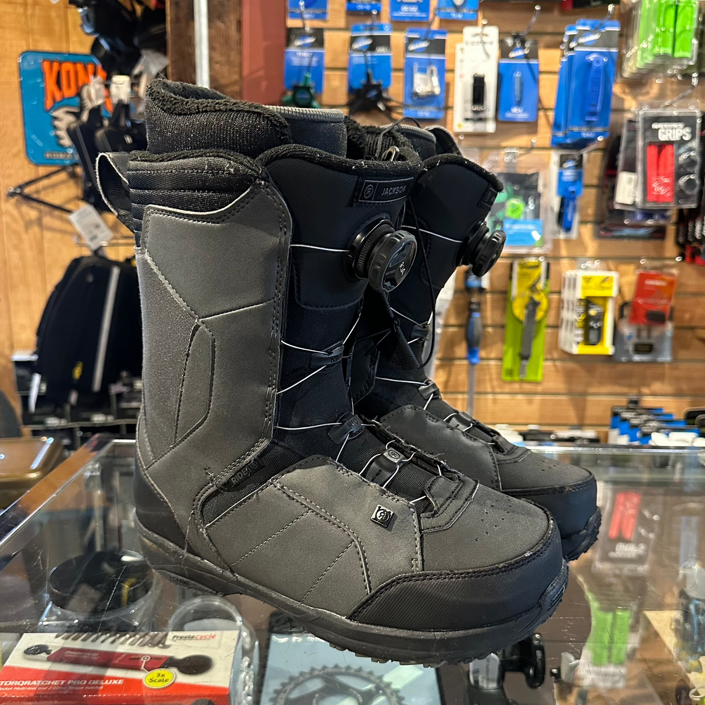 Used Ride Jackson Boots (JR)