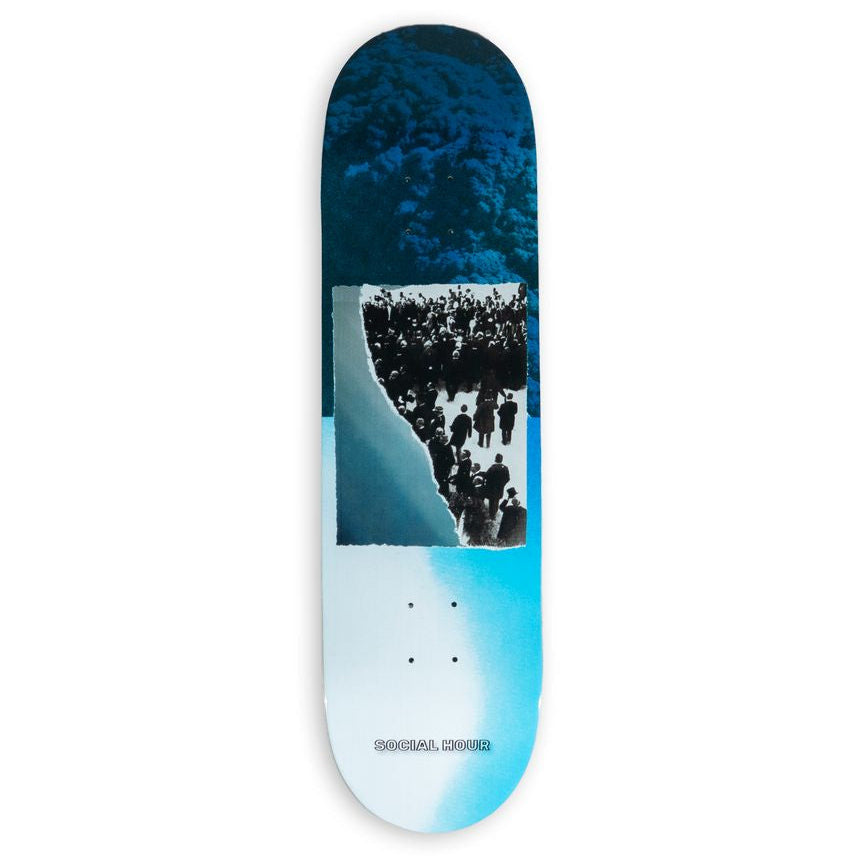 Social Hour 'Crowd' Deck