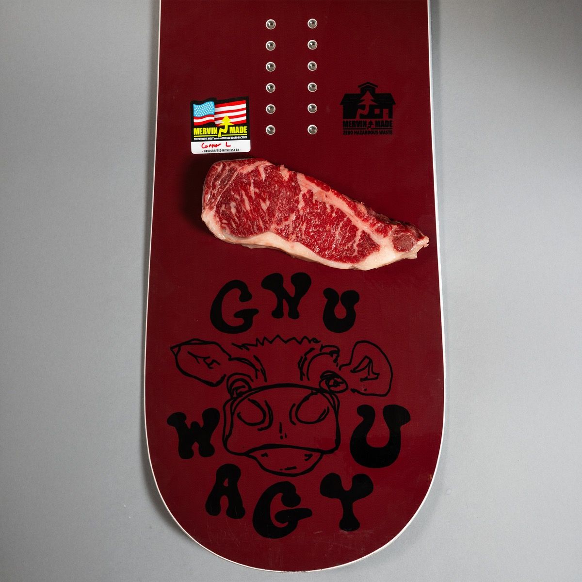 GNU 26 Wagyu Snowboard